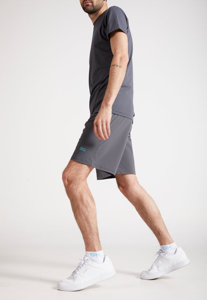 Jungen & Herren und Gender Tennis Shorts lang, grau von SPORTKIND