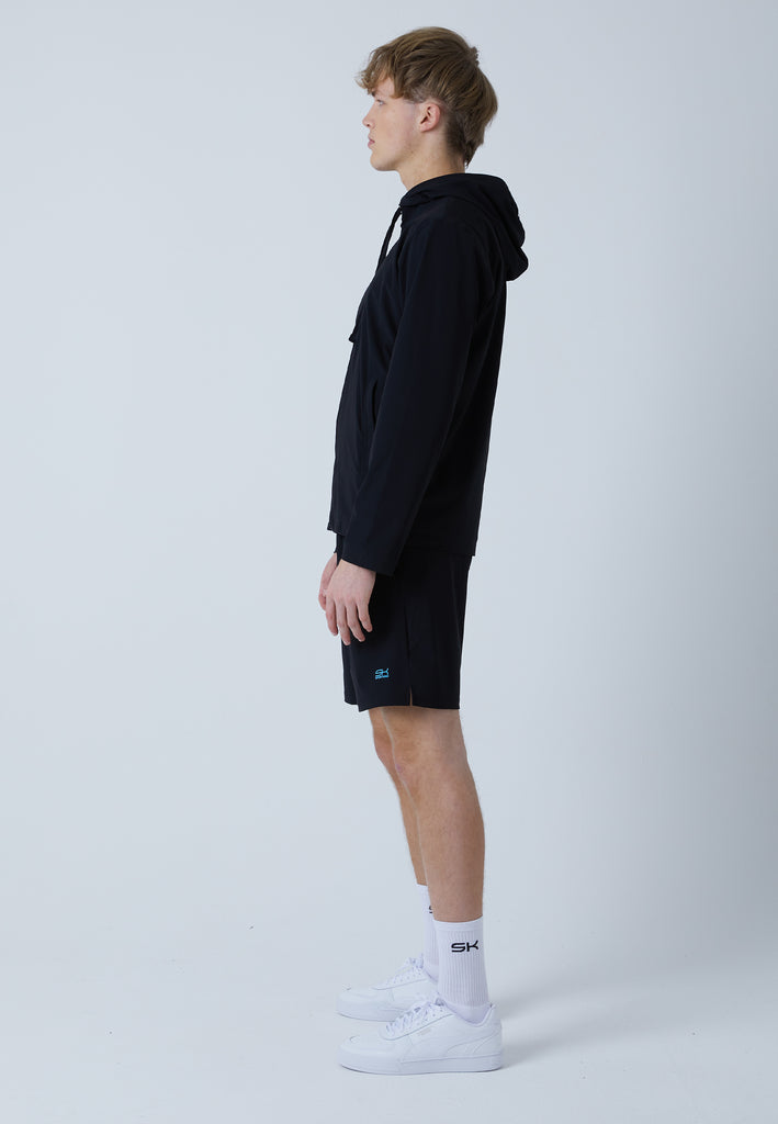 Jungen & Herren und Gender Tennis Trainingsjacke Woven mit Kapuze, schwarz von SPORTKIND